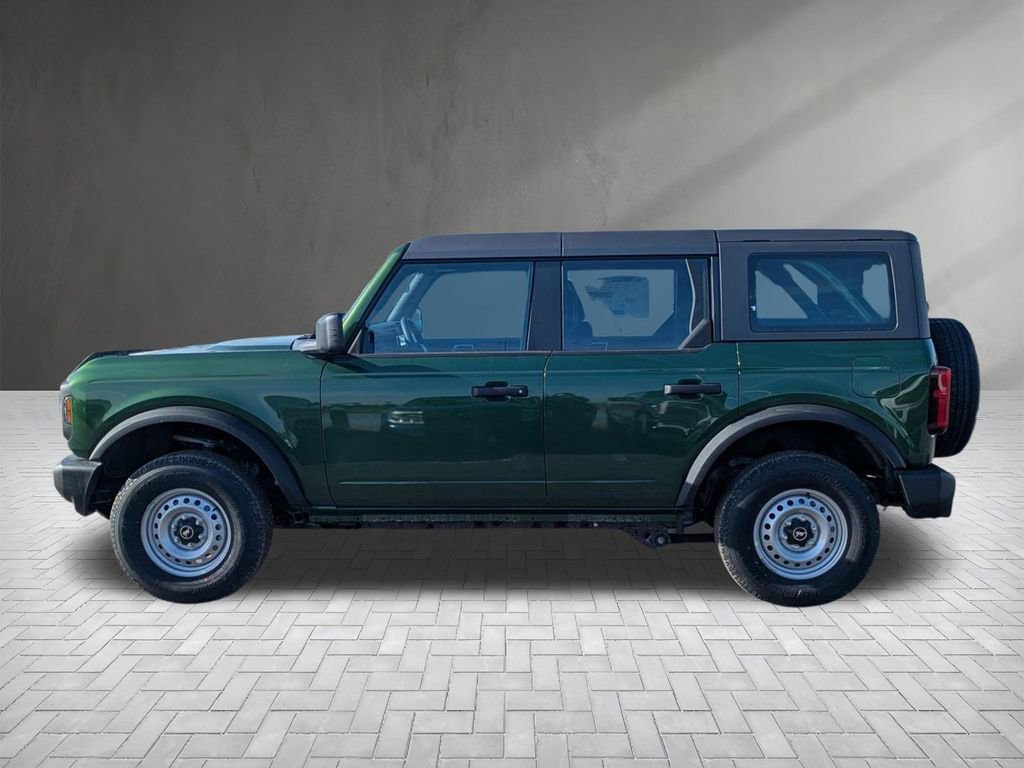 New 2025 Ford Bronco 4-Door image 4