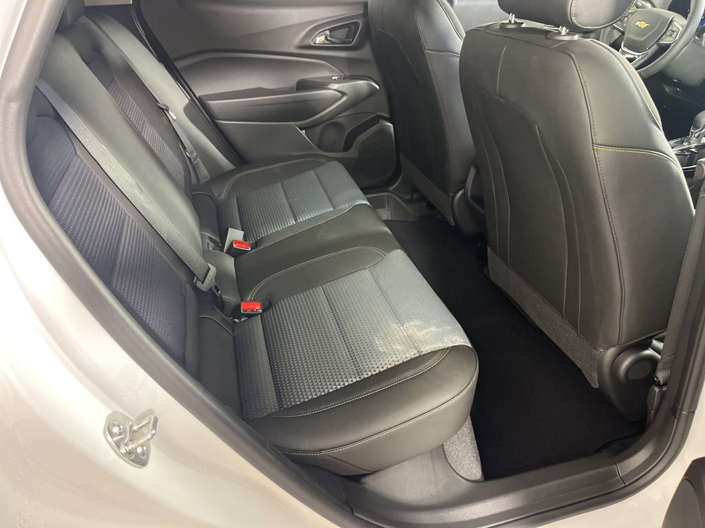 New 2026 Chevrolet Trax LT w/ Driver Confidence Package image 18