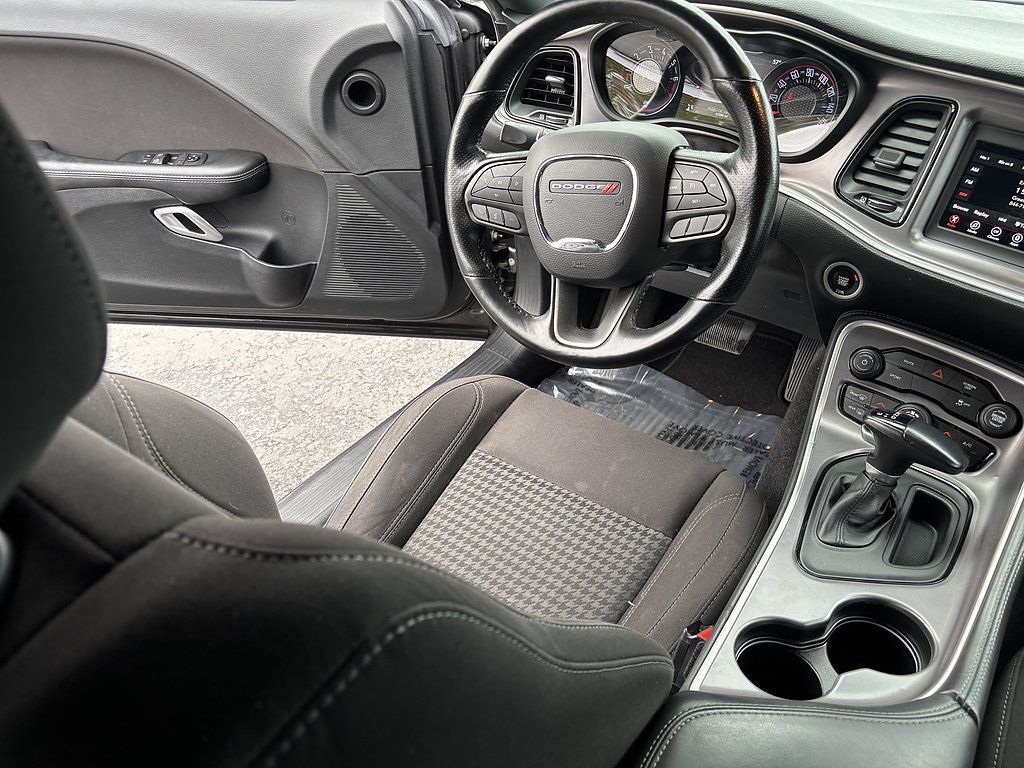 Used 2020 Dodge Challenger SXT w/ Blacktop Package AWD/4WD image 19
