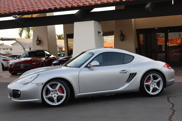 Used 2010 Porsche Cayman S RWD image 5