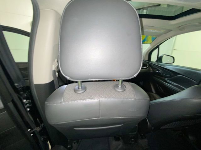 Used 2020 Buick Encore Preferred w/ Safety Package AWD/4WD image 35