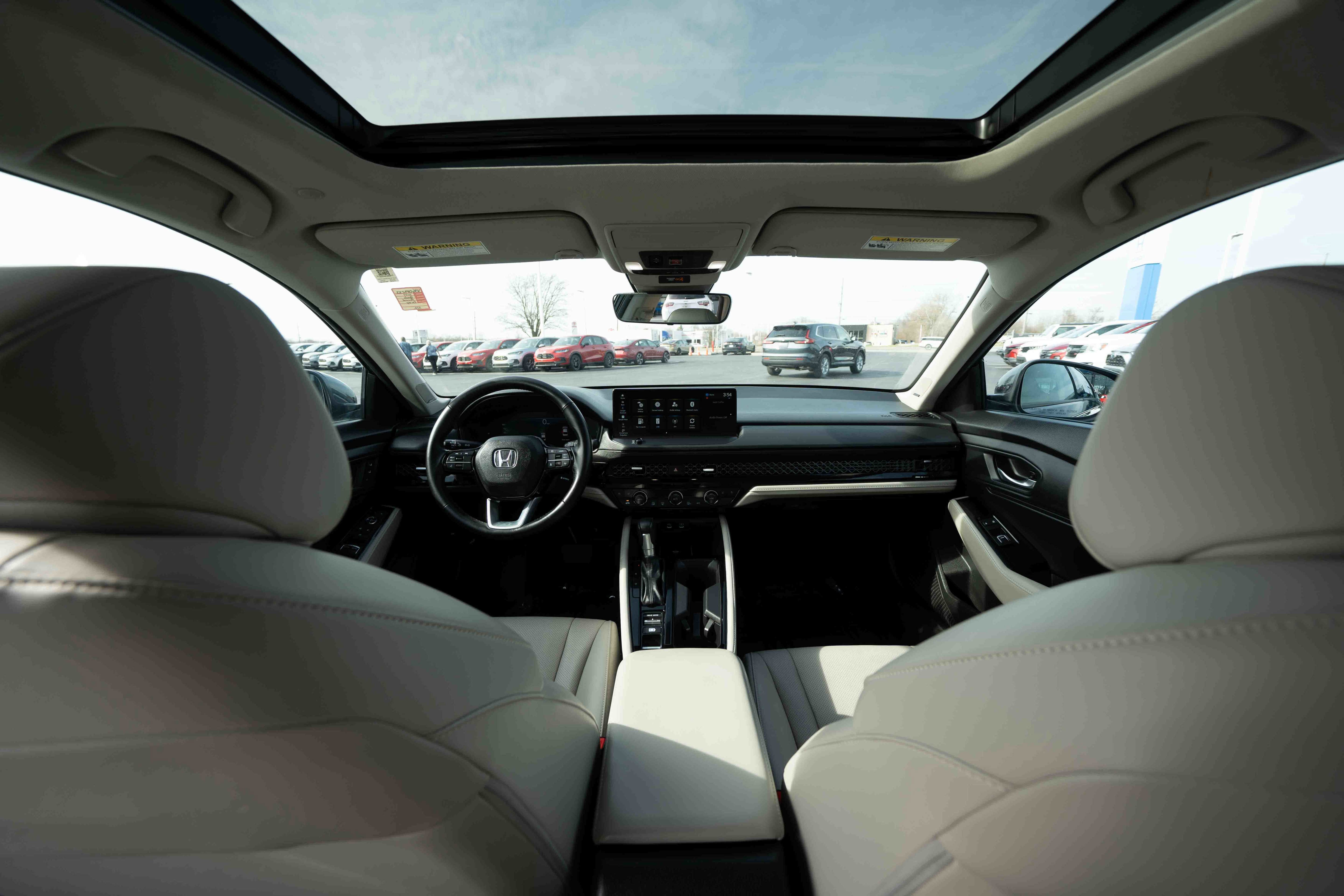 Used 2024 Honda Accord Touring image 19