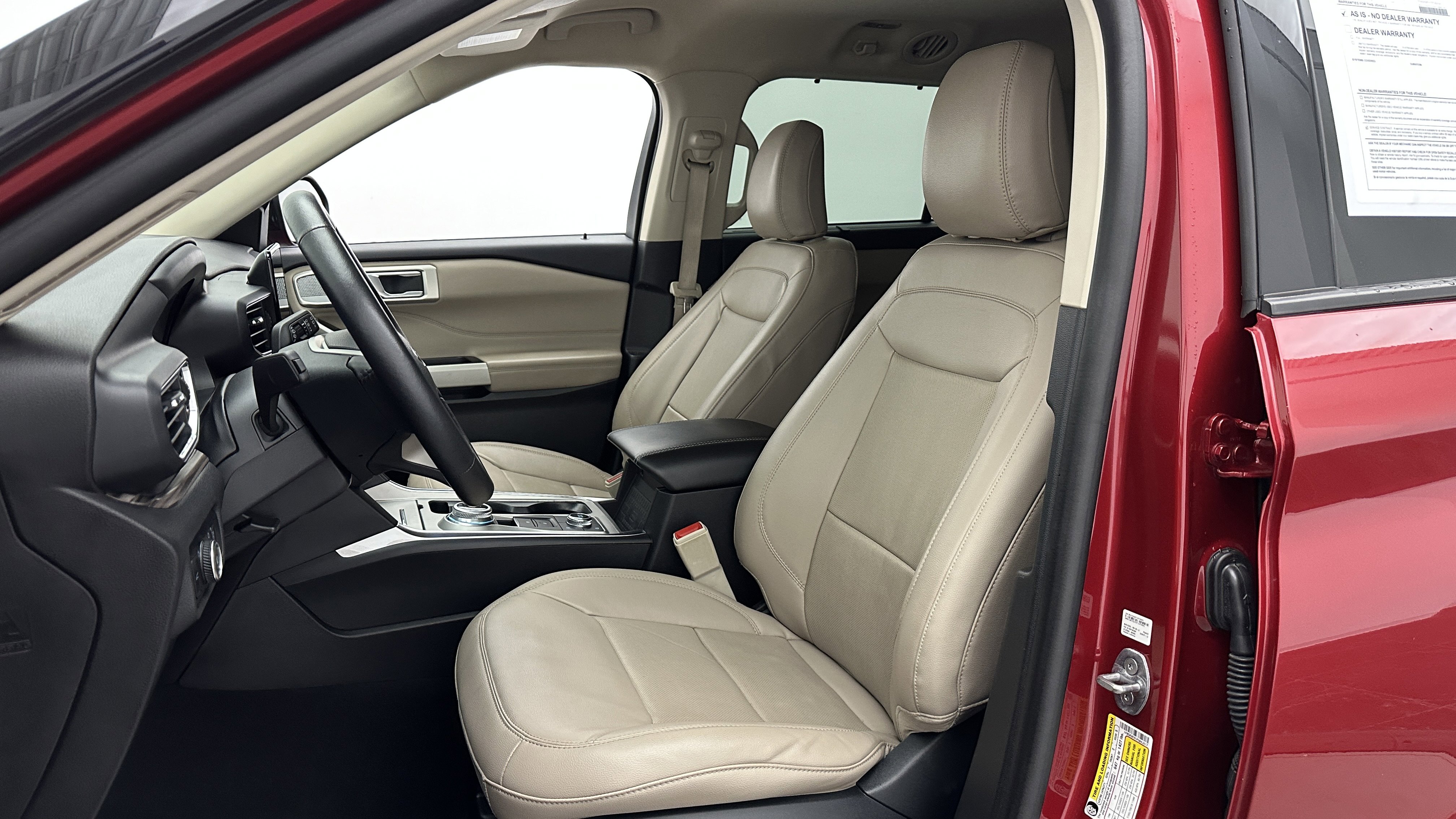 Used 2023 Ford Explorer Limited image 28