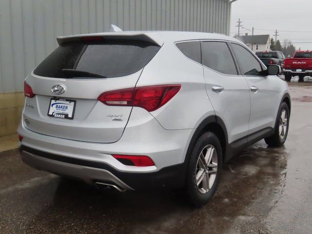 Used 2017 Hyundai Santa Fe Sport image 3
