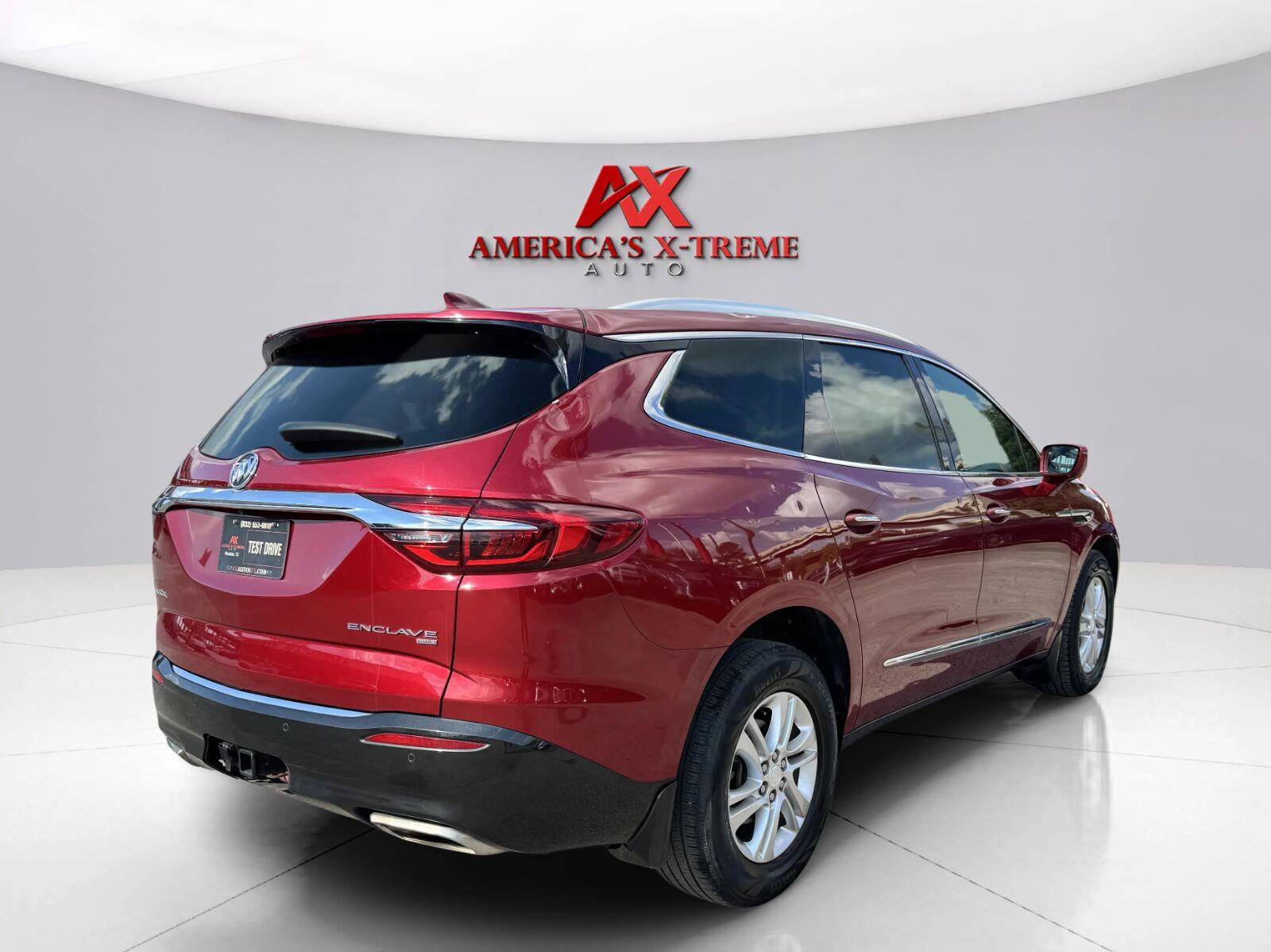 Used 2018 Buick Enclave Premium w/ Trailering Package AWD/4WD image 6