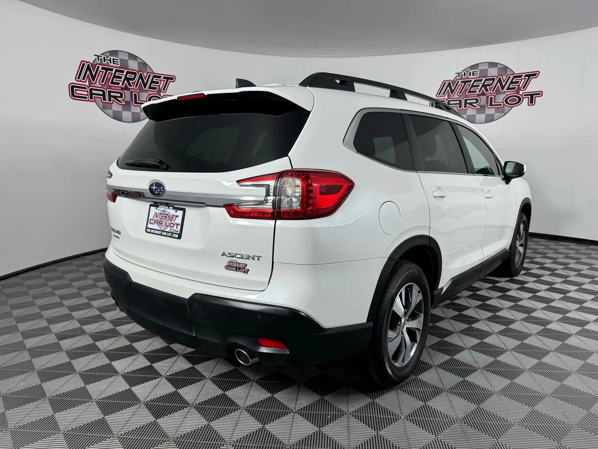 Used 2025 Subaru Ascent Premium AWD/4WD image 7