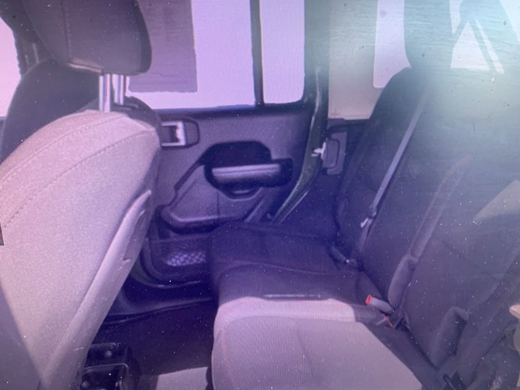 Used 2021 Jeep Wrangler Unlimited Rubicon image 17