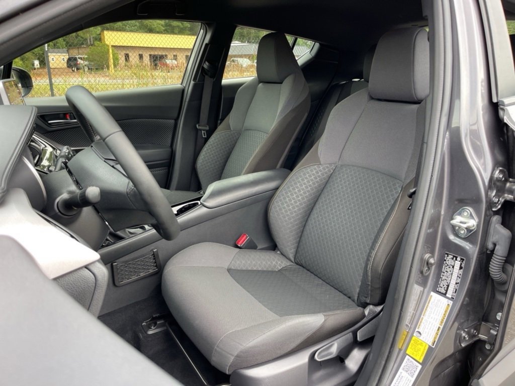 Used 2022 Toyota C-HR Nightshade image 12