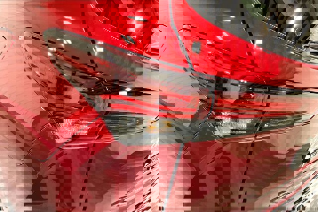 Used 2026 Toyota Highlander Platinum image 9