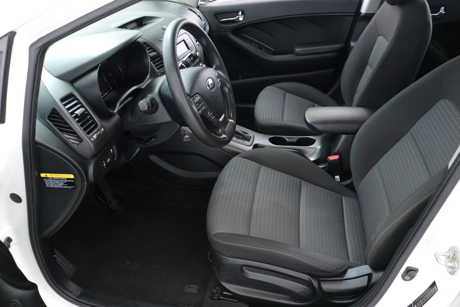 Used 2015 Kia Forte LX w/ Popular Package image 22