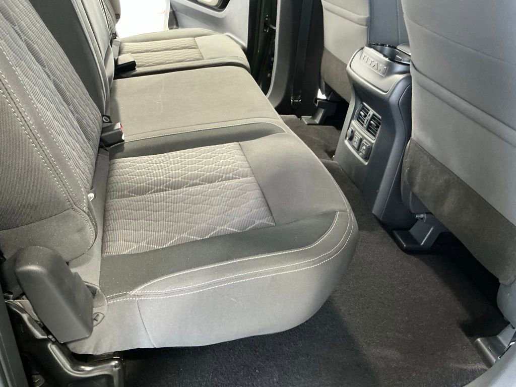 Used 2024 Nissan Titan SV w/ SV Bronze Edition Package image 27