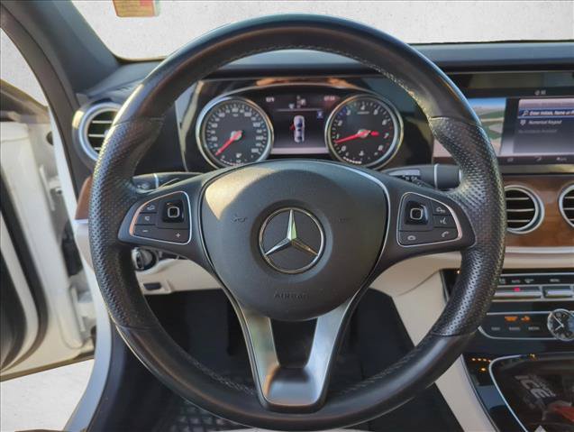 Used 2018 Mercedes-Benz E 300 image 15