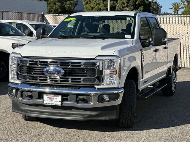 Used 2025 Ford F350 XLT image 8