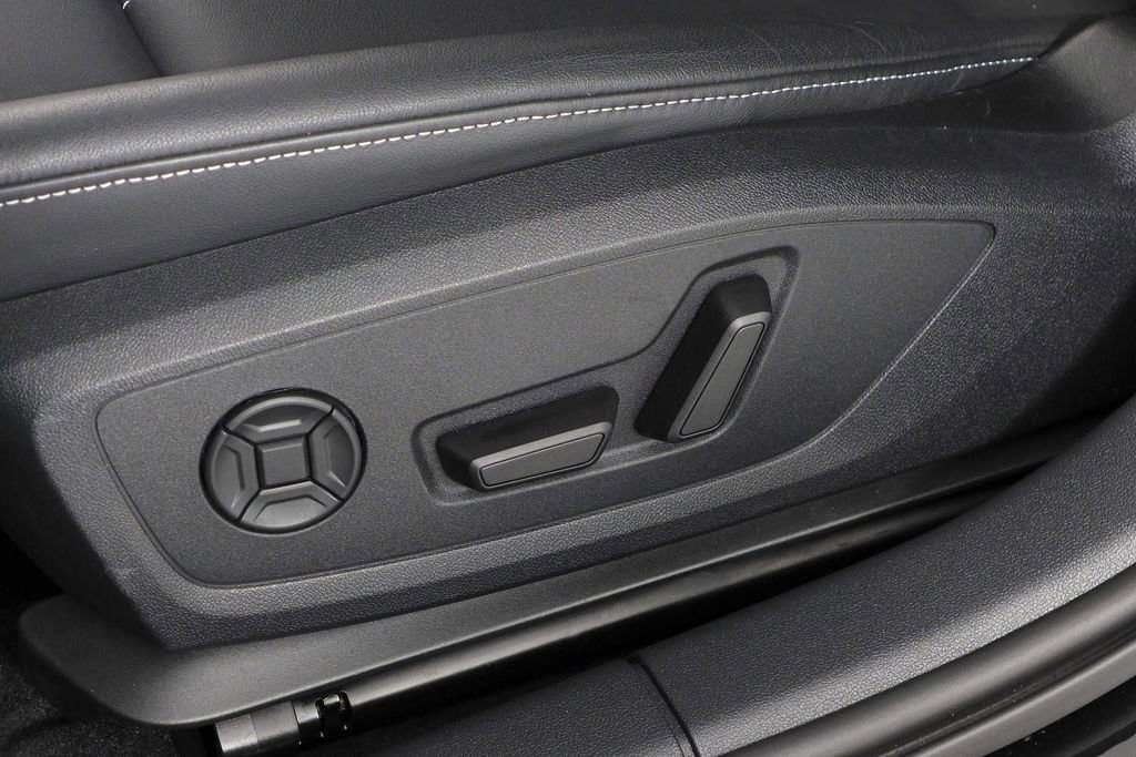 Used 2025 Audi A3 2.0T Premium w/ Black Optic Package image 23