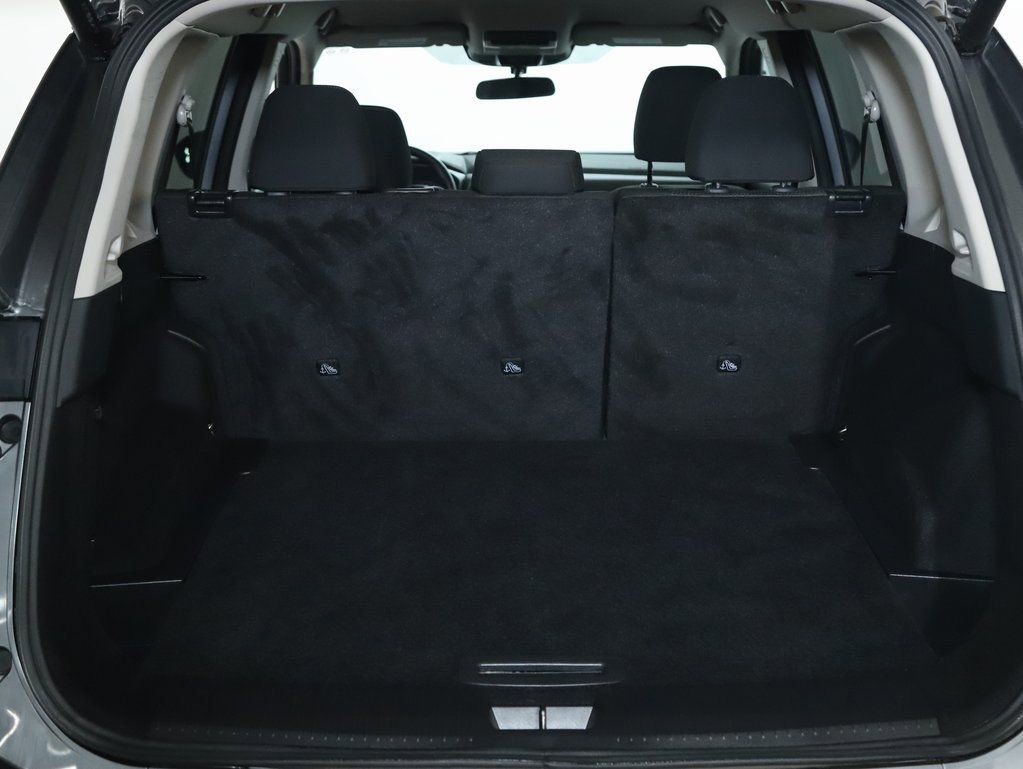 Used 2025 Nissan Rogue SV image 29