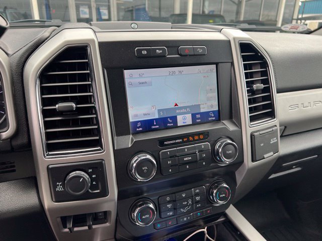 Used 2021 Ford F250 Lariat w/ Lariat Value Package AWD/4WD image 3