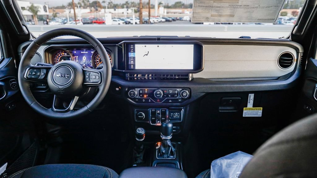 New 2026 Jeep Gladiator Sport AWD/4WD image 13