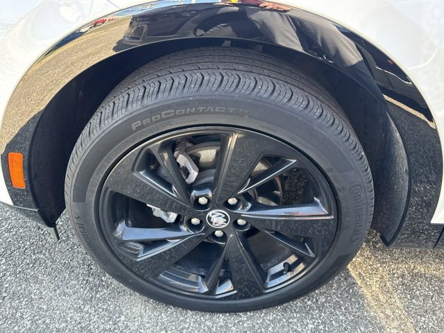 Certified 2023 Buick Envision Essence w/ Sport Touring Package image 25