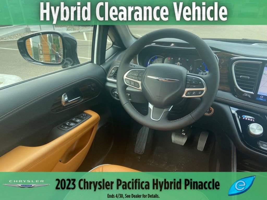 New 2023 Chrysler Pacifica Pinnacle image 19