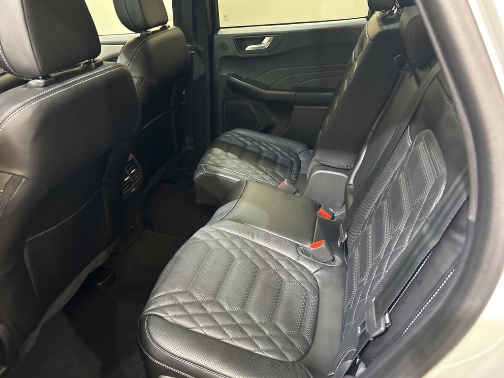 Used 2024 Ford Escape Base w/ PHEV Premium Package image 12