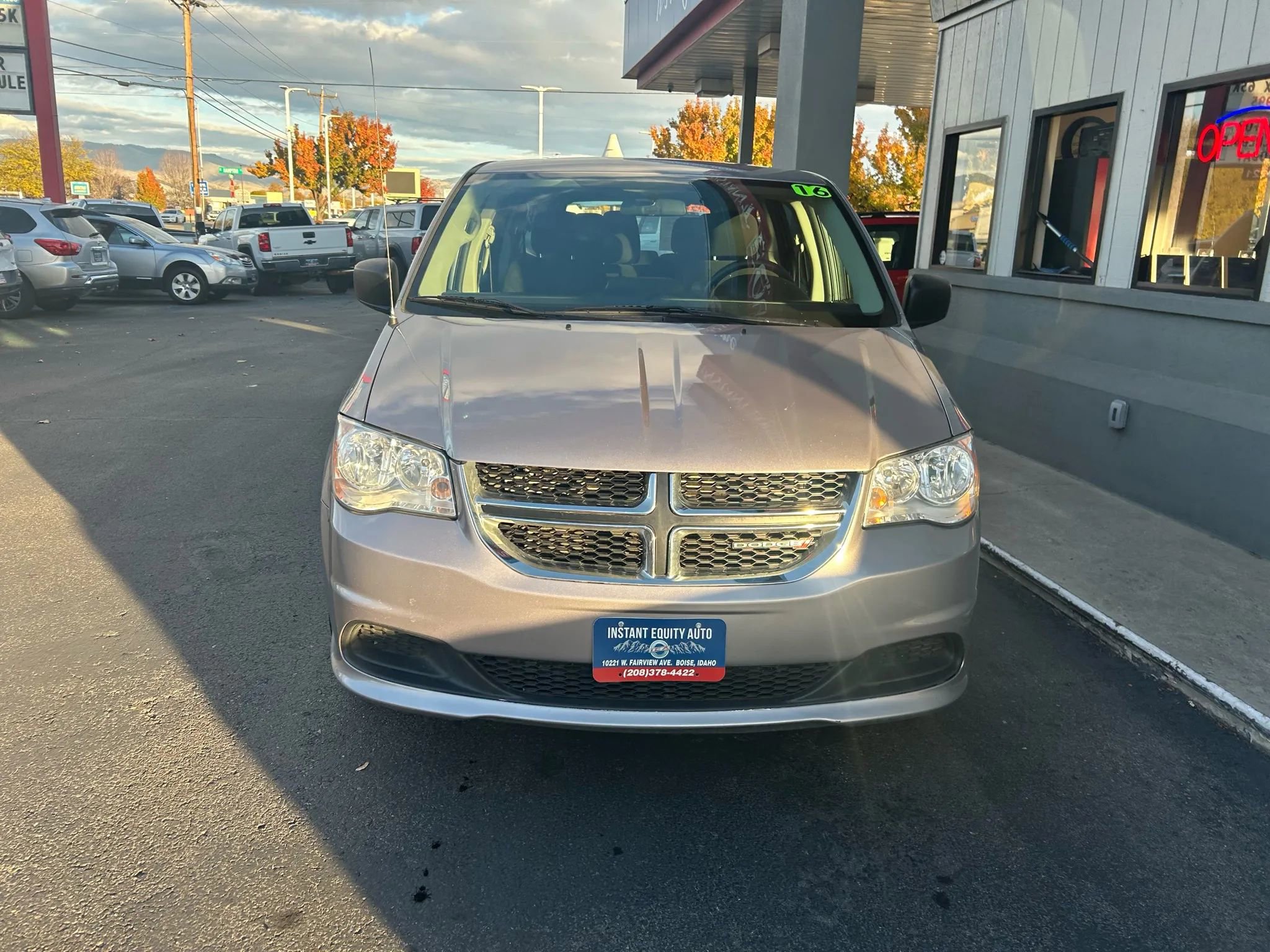 Used 2016 Dodge Grand Caravan American Value Package image 19