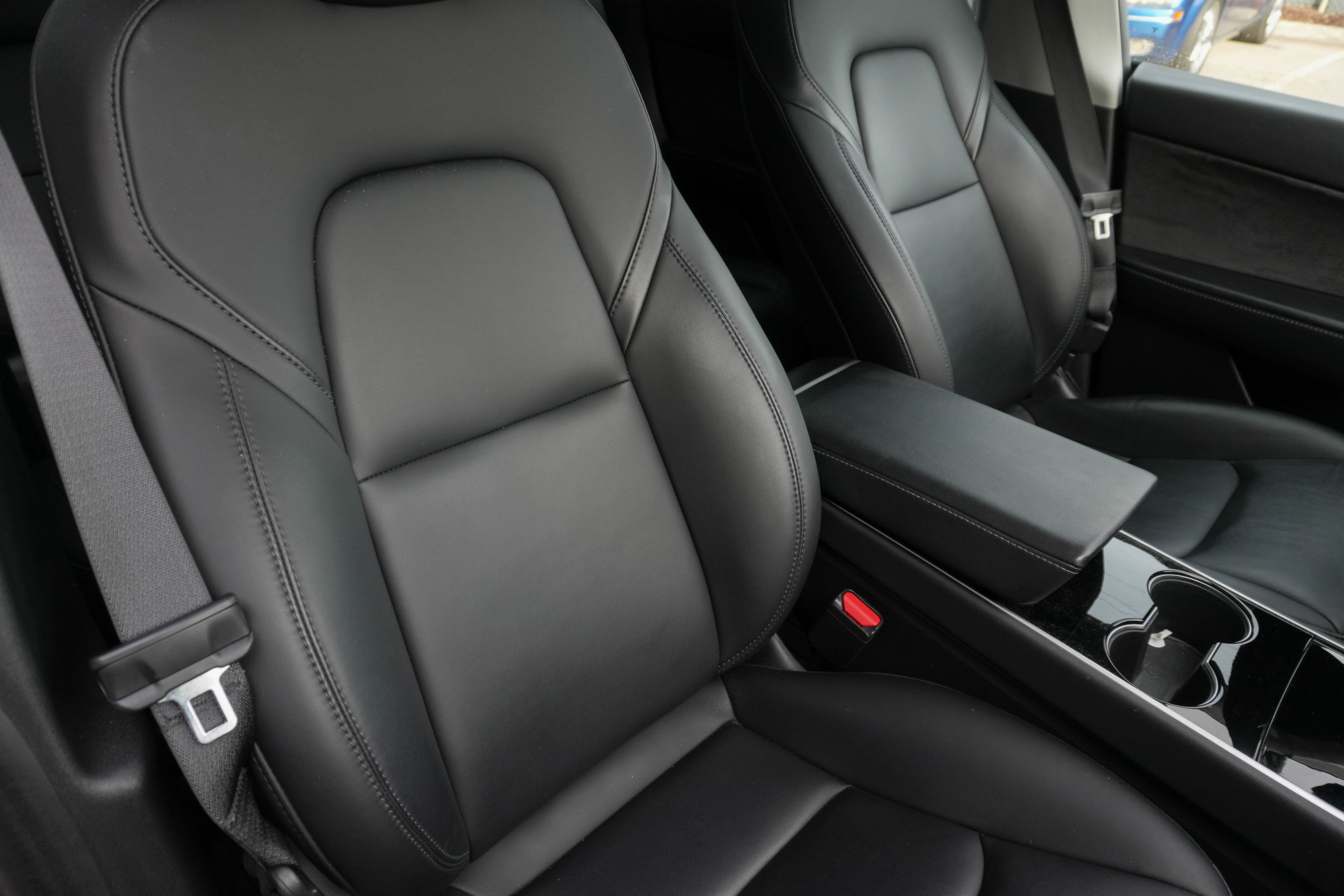 Used 2021 Tesla Model Y Long Range image 11