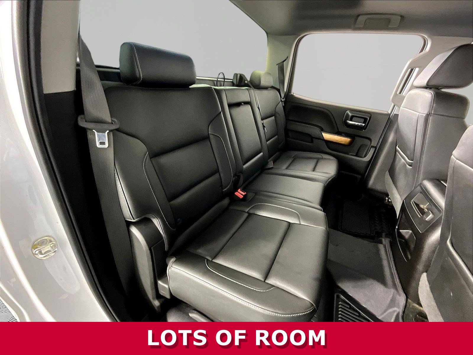 Used 2018 Chevrolet Silverado 2500 LTZ w/ Duramax Plus Package AWD/4WD image 25