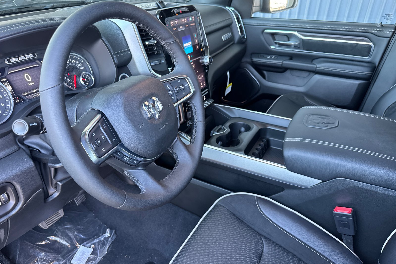 New 2026 RAM 1500 Laramie w/ Night Edition AWD/4WD image 9