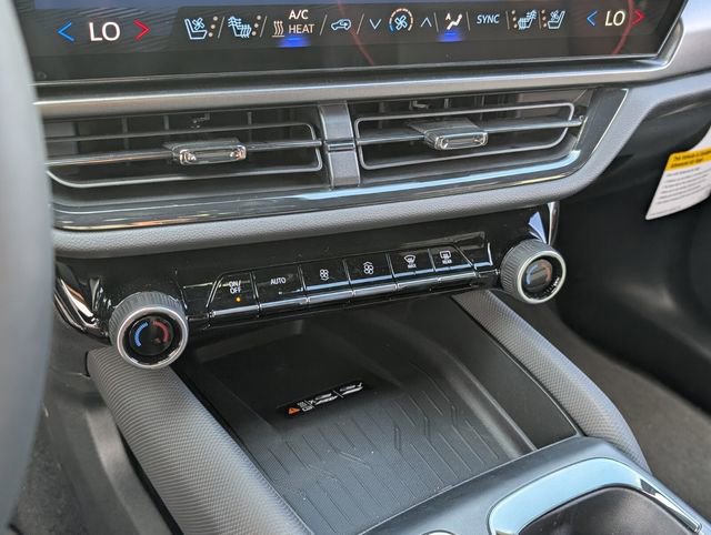 New 2026 Chevrolet Equinox EV RS FWD image 11