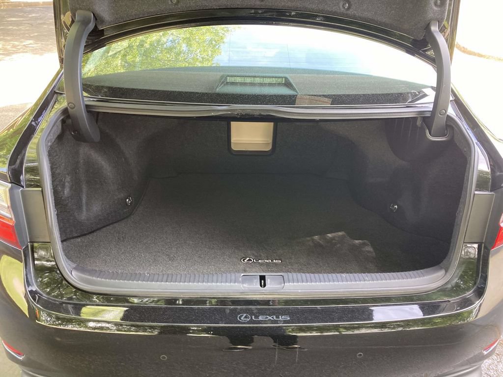 Used 2018 Lexus ES 350 w/ Luxury Package w/Wood Trim FWD image 8