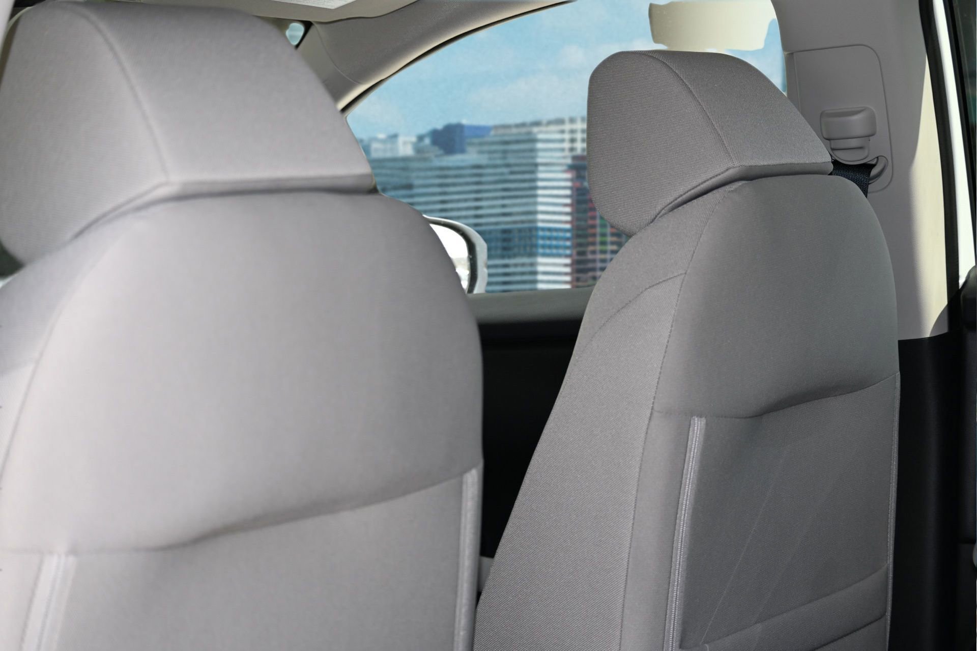 New 2026 Honda HR-V LX image 12