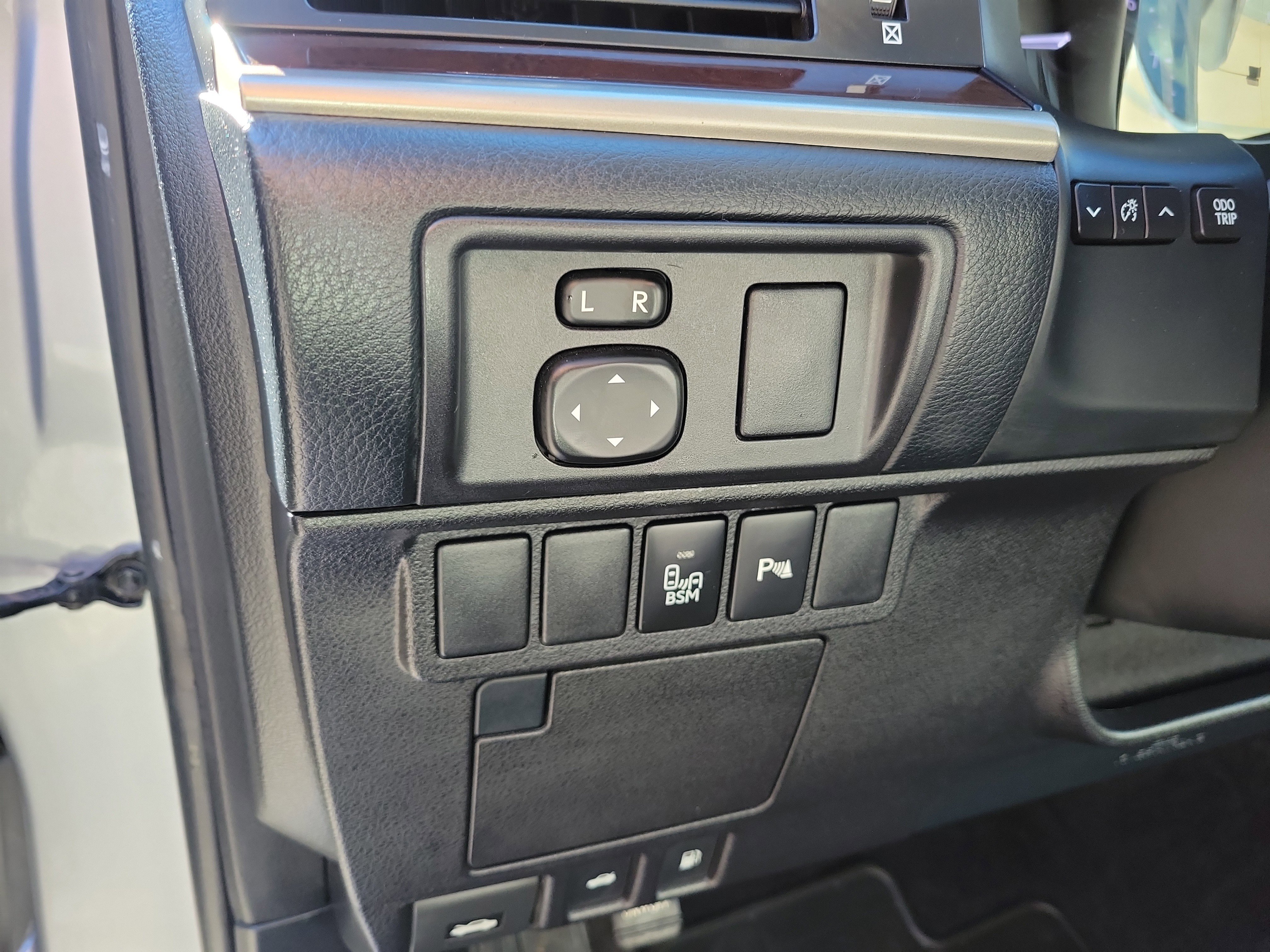 Used 2013 Lexus ES 350 w/ Luxury Pkg image 20