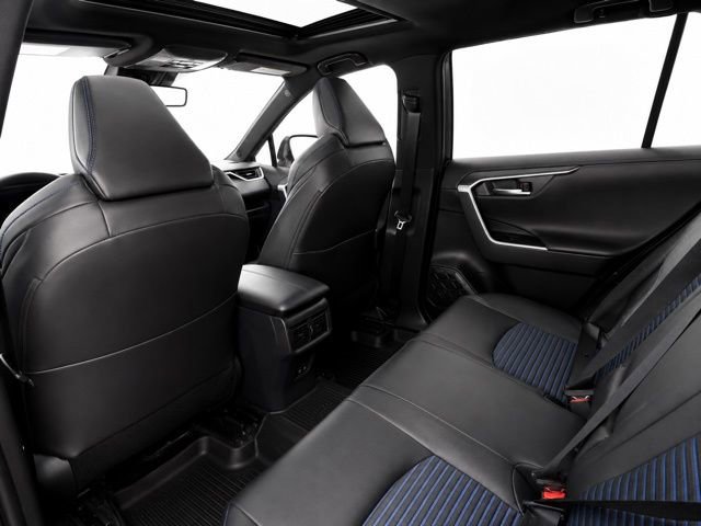 Used 2020 Toyota RAV4 XSE AWD/4WD image 15
