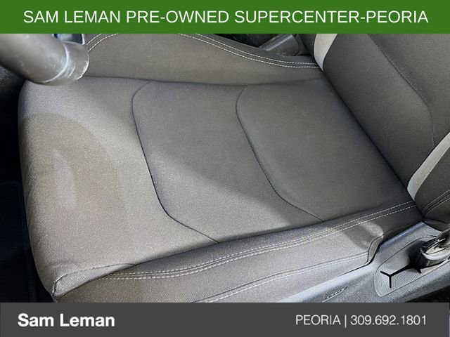 Used 2020 Chevrolet Camaro LT image 18