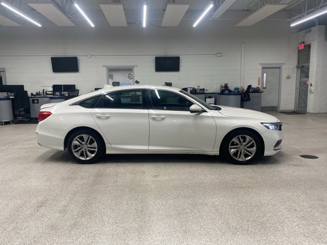 Used 2020 Honda Accord LX image 4