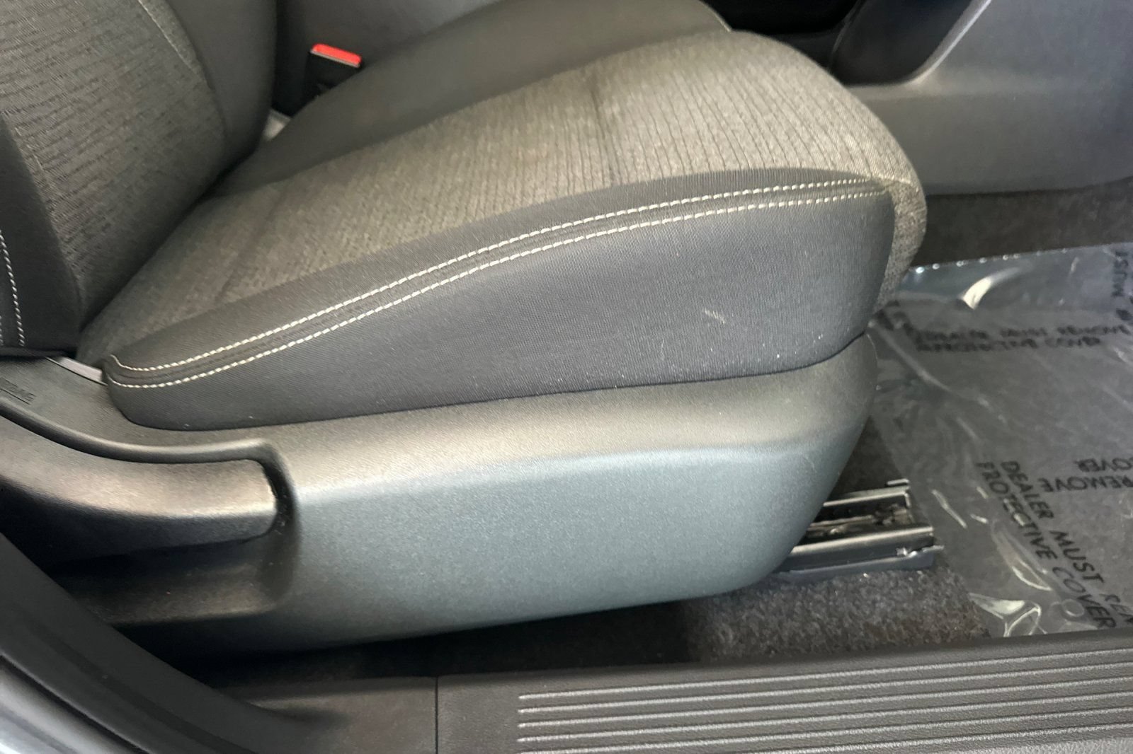 Used 2023 Nissan Rogue SV FWD image 23