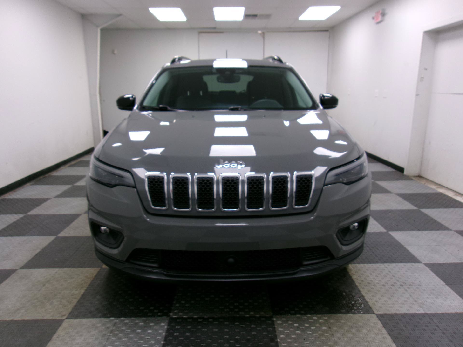 Used 2022 Jeep Cherokee Latitude Lux AWD/4WD image 15