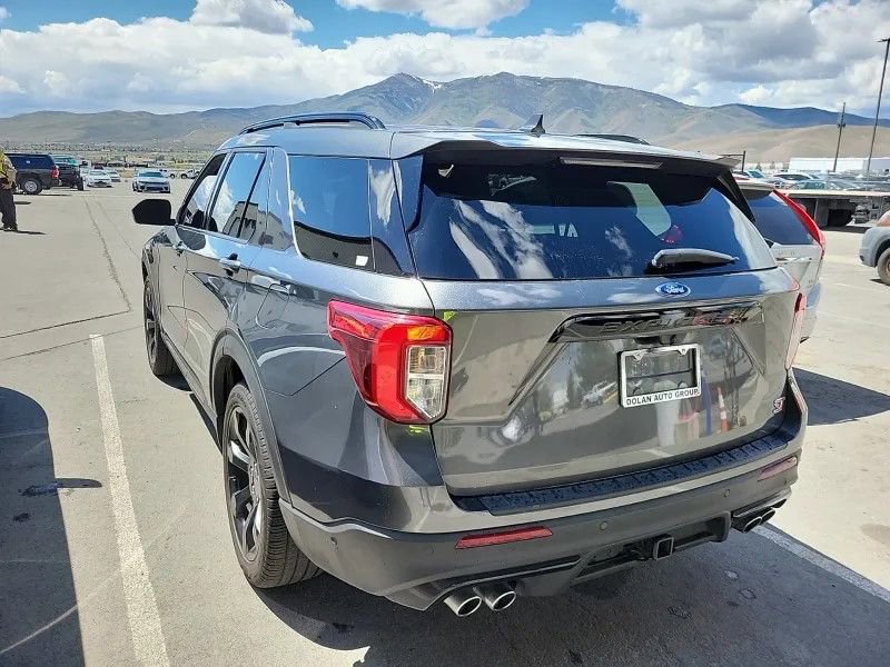 Used 2020 Ford Explorer ST w/ ST High-Performance Pack AWD/4WD image 2