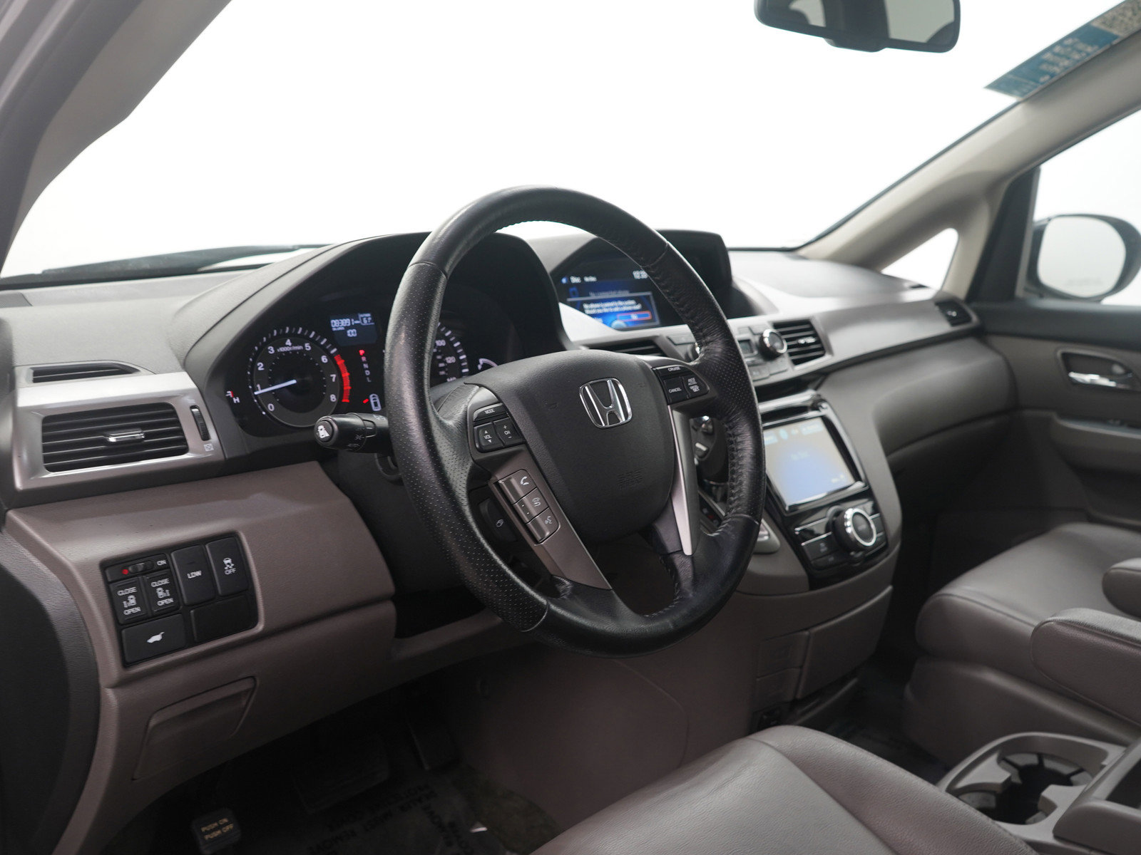 Used 2015 Honda Odyssey EX-L image 17