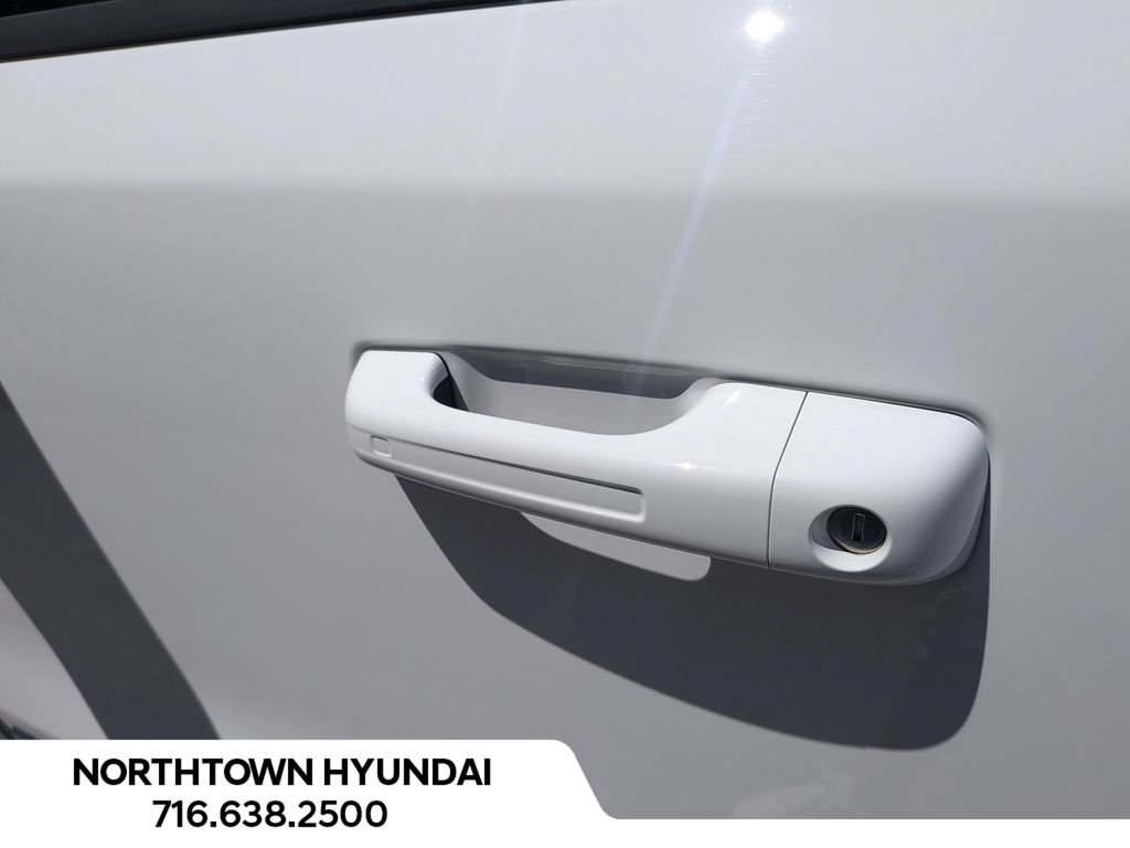 Used 2026 RAM 1500 Laramie AWD/4WD image 40