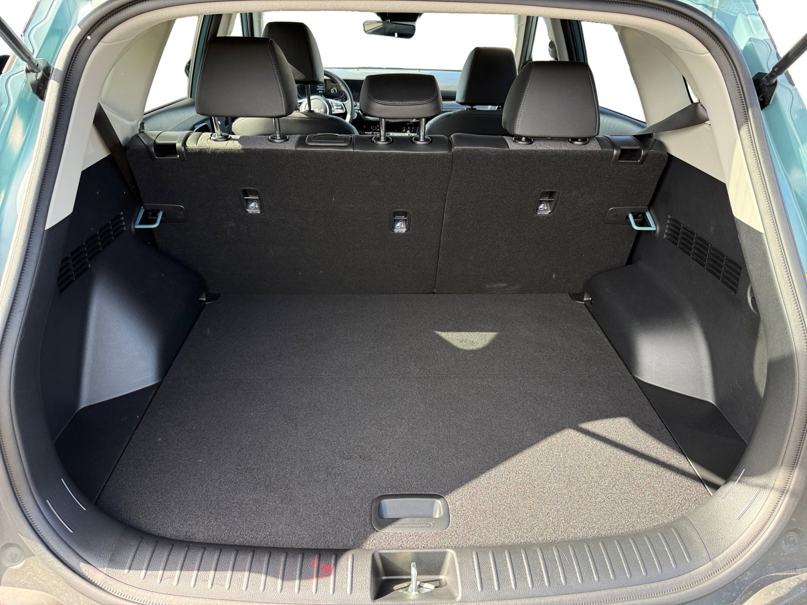 Certified 2025 Kia Seltos S image 17