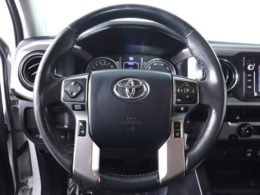 Used 2018 Toyota Tacoma SR5 image 11