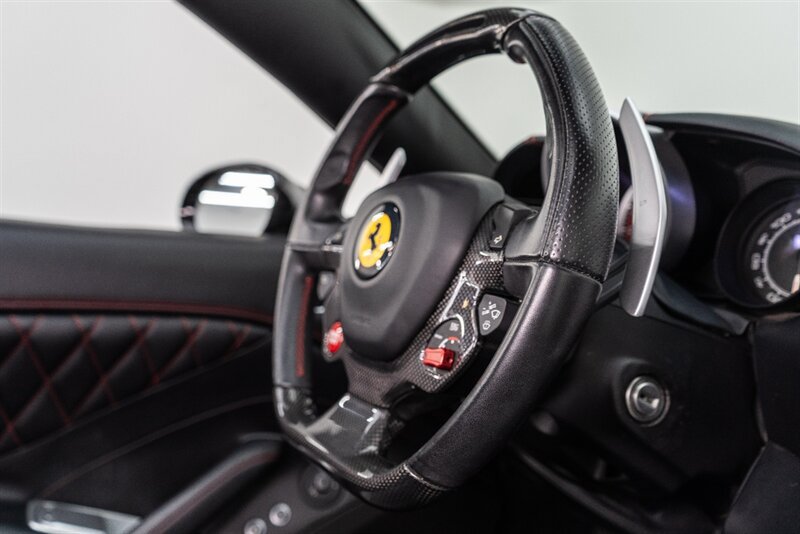 Used 2017 Ferrari California T RWD image 63
