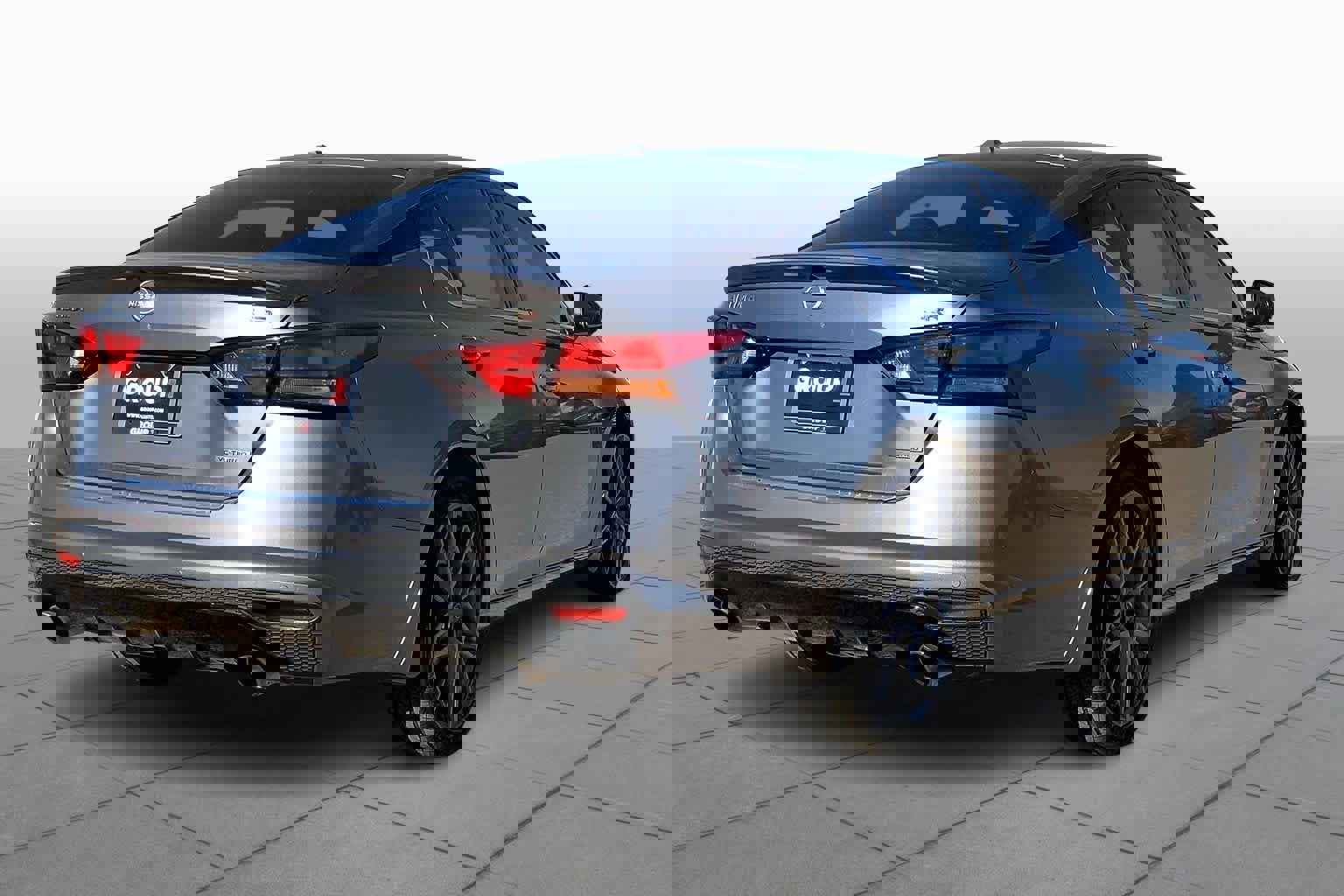 Used 2023 Nissan Altima 2.0 SR image 26