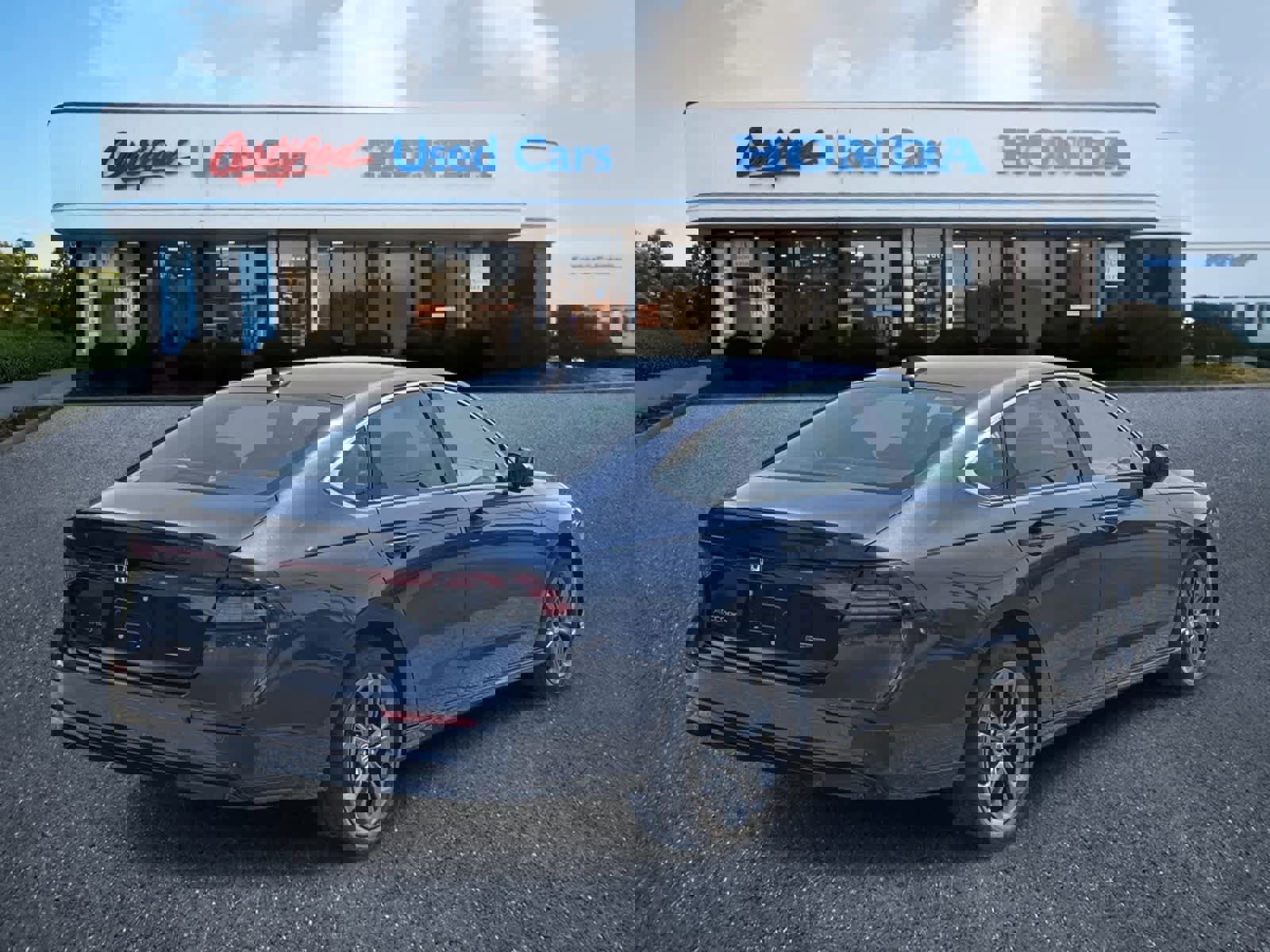 Used 2025 Honda Accord EX-L image 5