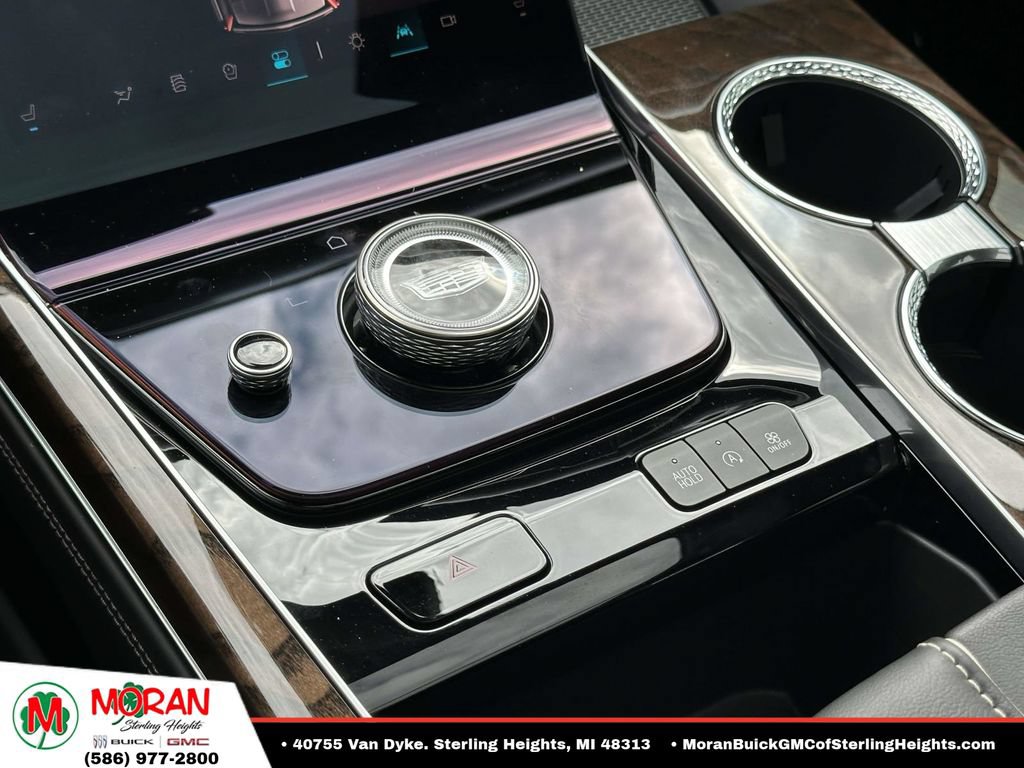 Used 2025 Cadillac Escalade Sport Platinum AWD/4WD image 31