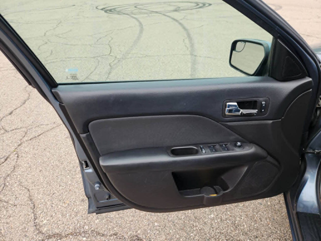 Used 2012 Ford Fusion SE FWD image 10