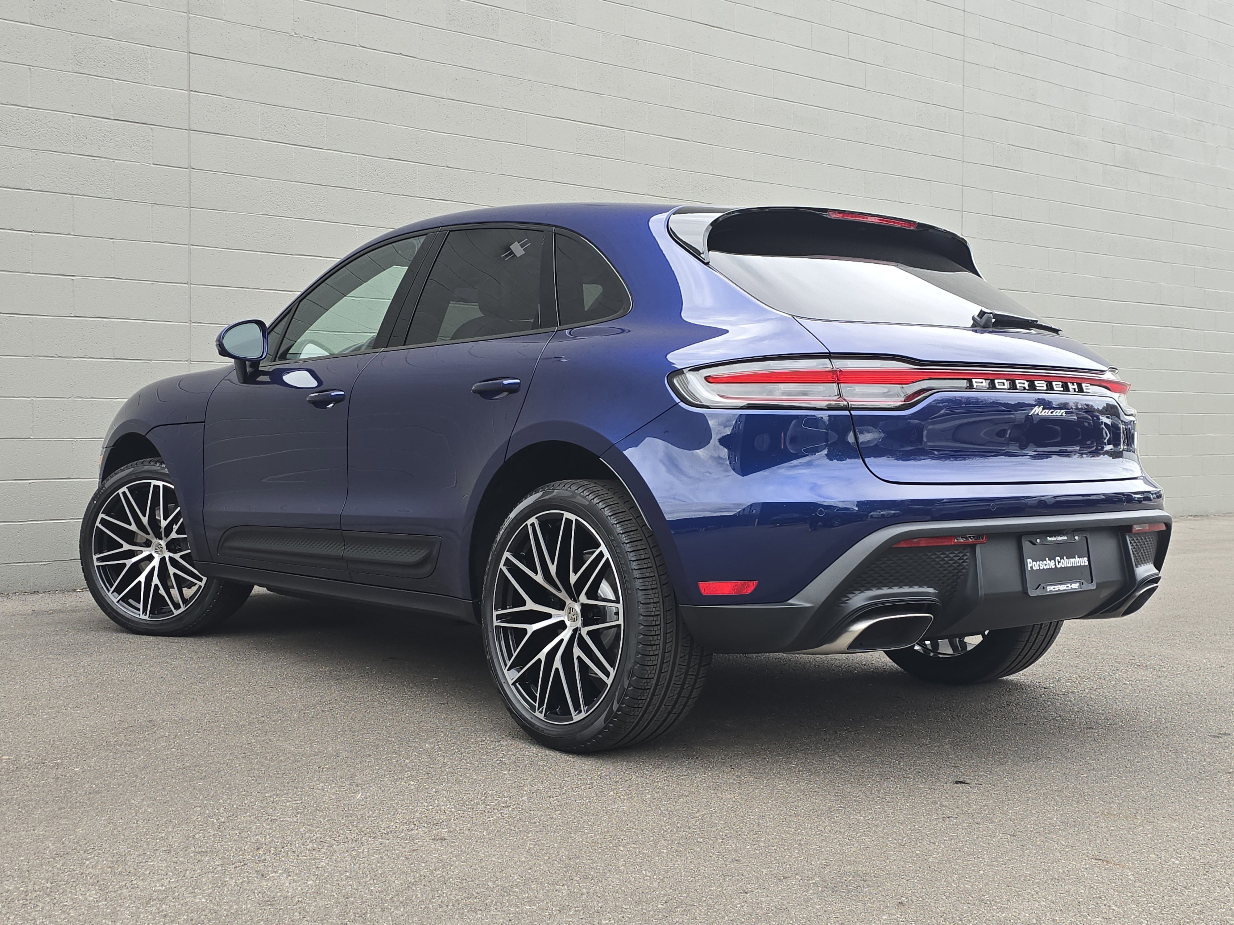 New 2026 Porsche Macan image 3