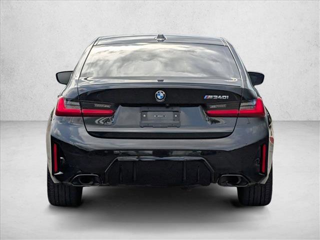 Used 2025 BMW M340i w/ Shadowloine Package image 7