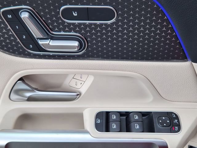 Certified 2026 Mercedes-Benz GLB 250 4MATIC image 11